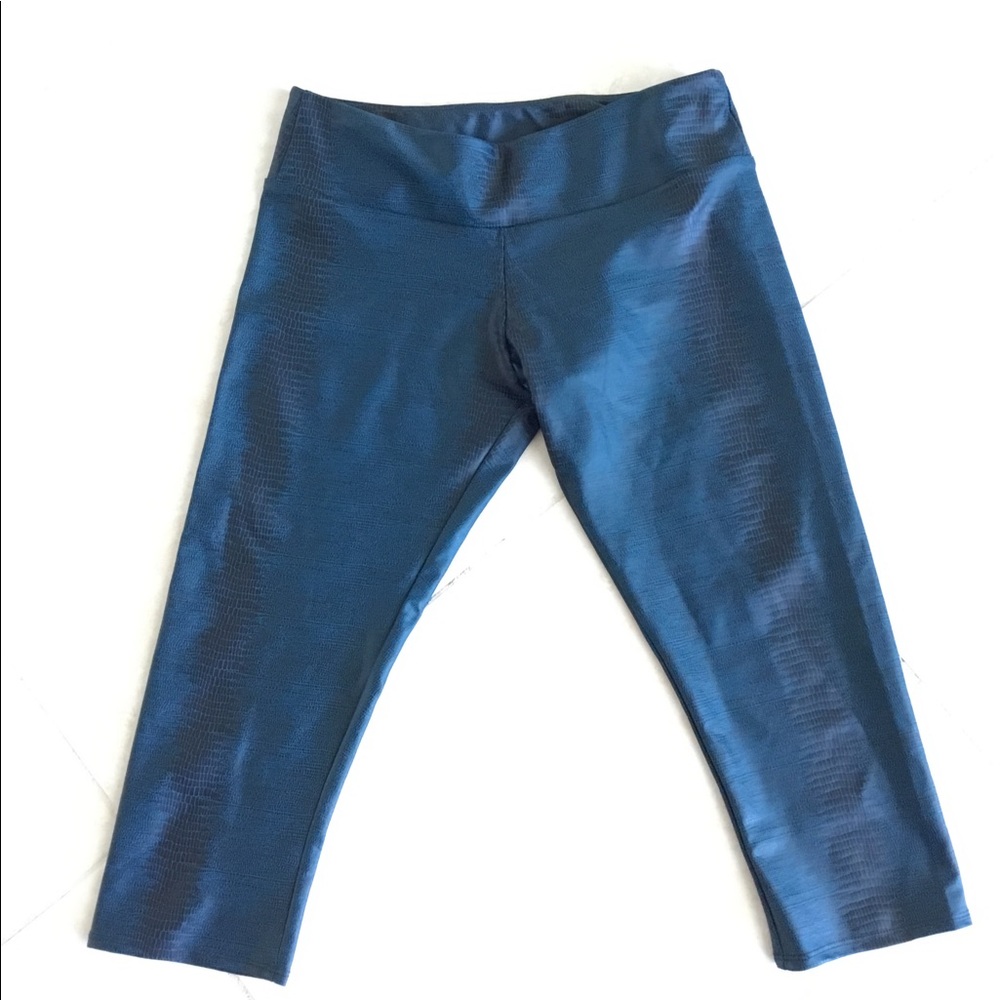 Onzie Dark teal snakeskin leggings yoga pants ML